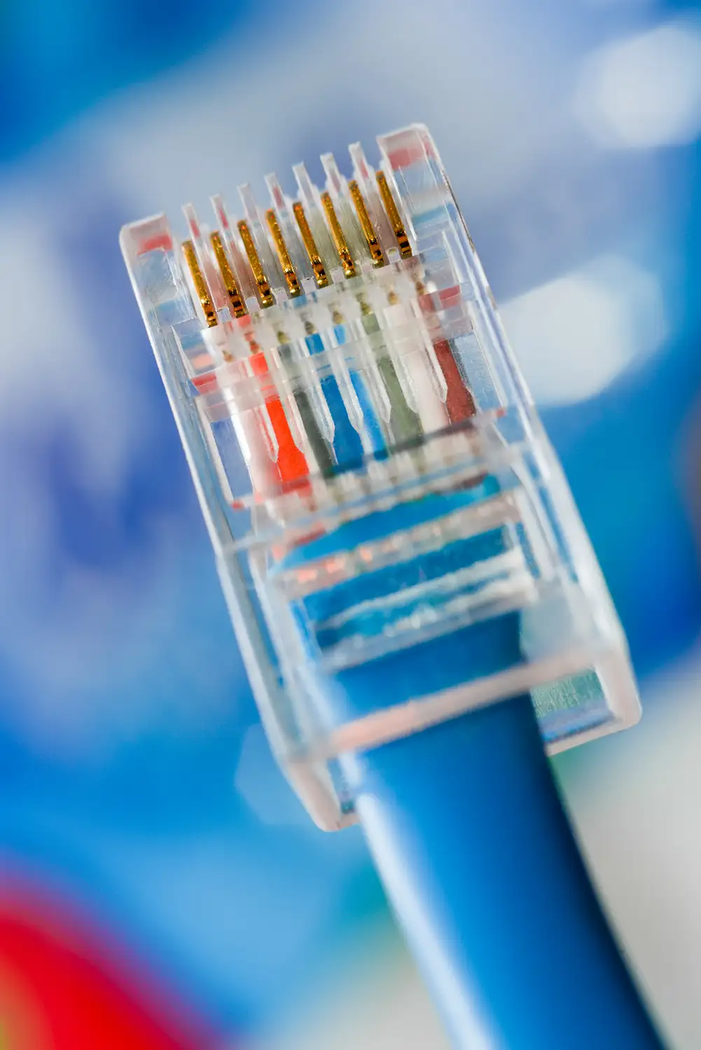 Redes empresariales con tecnología Ruijie Reyee para oficinas, bodegas y sucursales en Costa Rica